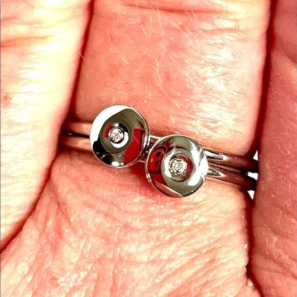 CALVIN KLEIN WOMEN’S 2 PRECIOUS RINGS SILVER - Picture 7 of 11